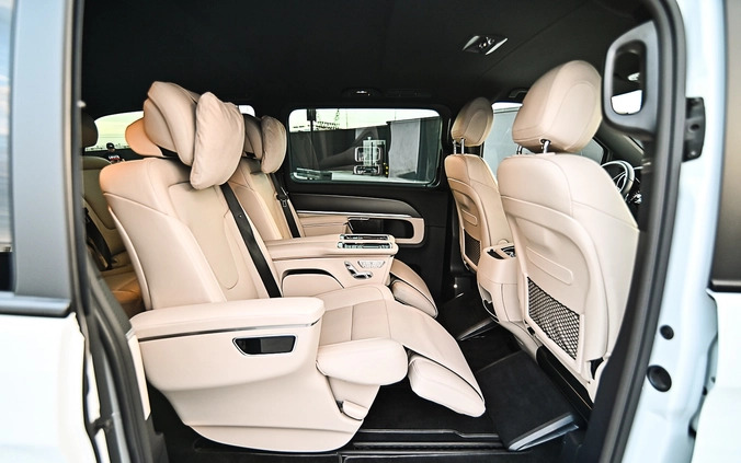 Mercedes-Benz Klasa V cena 626688 przebieg: 19000, rok produkcji 2023 z Luboń małe 781